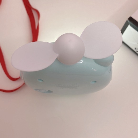 Kawaii blue mouse light/fan rechargeable portable NWT - Picture 5 of 16
